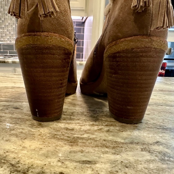 Frye Jen Shearling Short Suede Heeled Zip Up Ankle Bootie - Size 8 - Picture 6 of 8